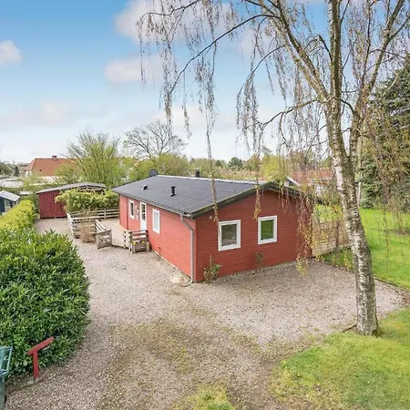 Holiday home Holiday Home Slaenvaenget Hejls IV
